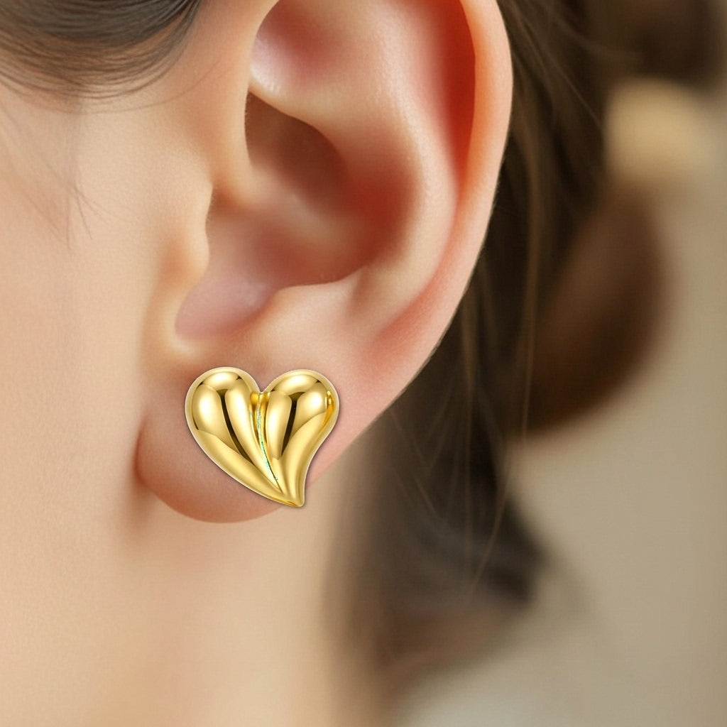 Amoura Sculpted Heart Stud Earrings